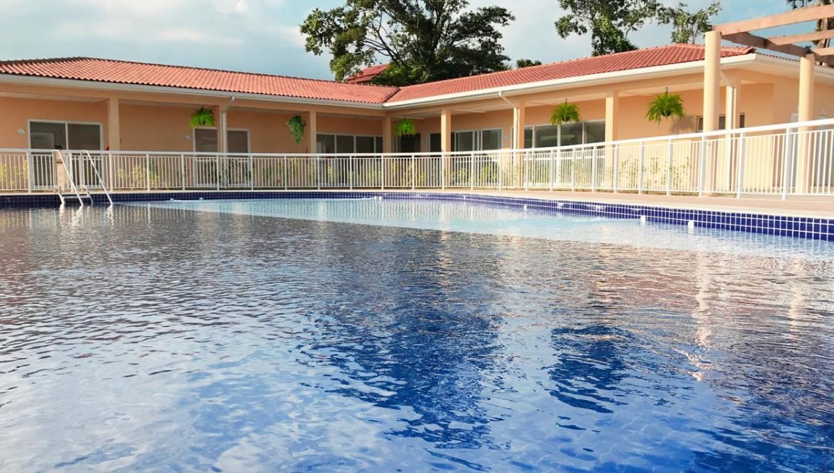 Piscina 2